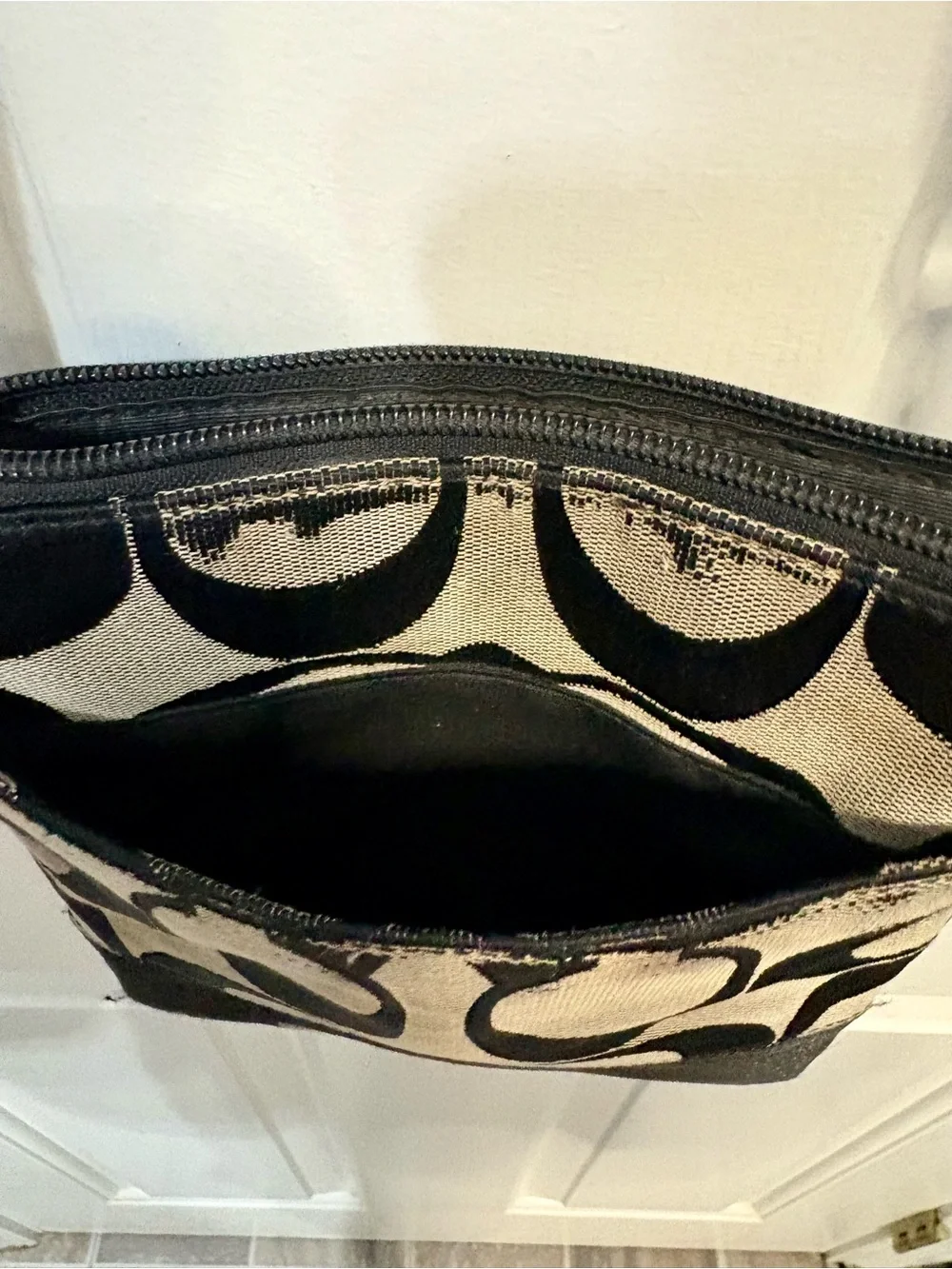 Coach compact crossbody